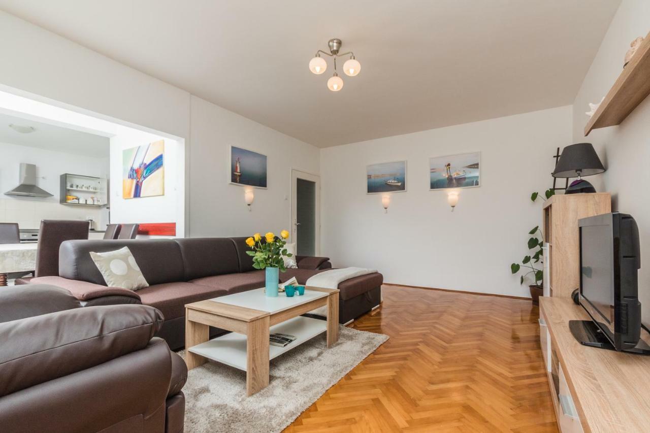 Apartment Marty Crikvenica Zewnętrze zdjęcie